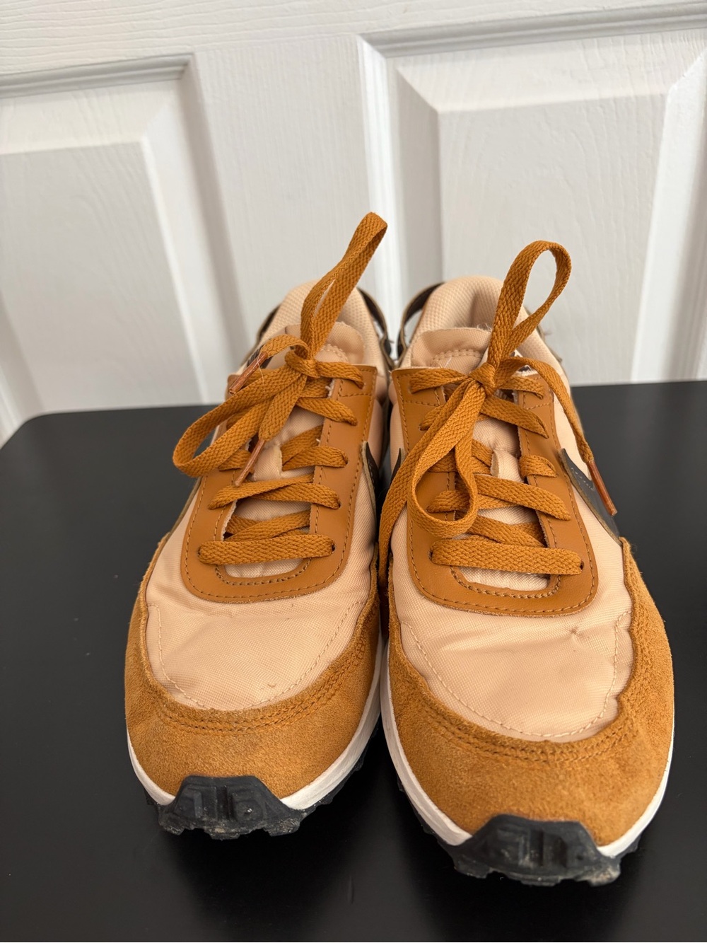 Nike Waffle Debut Sesame Desert Ochre Running Shoe DH9523-200 - Size 7.5 - Picture 4 of 8